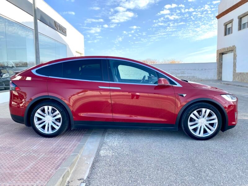 TESLA Model x 90D 4WD 5p.