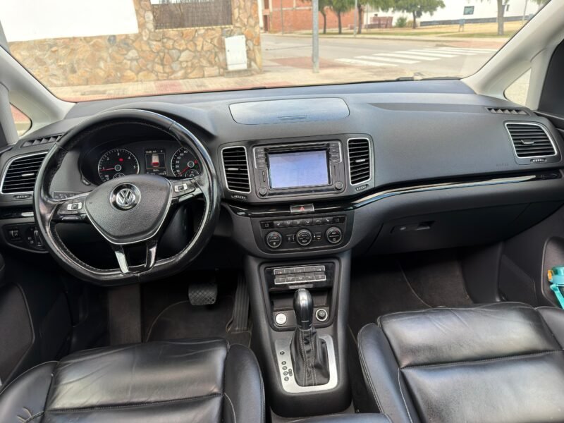 VOLKSWAGEN Sharan SPORT 2.0 TDI 135KW184CV BMT DSG