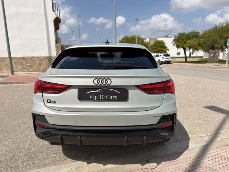 AUDI Q3 Sportback BLACK LINE 35 TDI QUATTRO S TRONIC