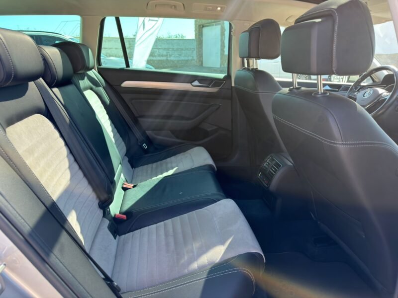 VOLKSWAGEN PASSAT VARIANT SPORT 2.0 TDI BMT DSG