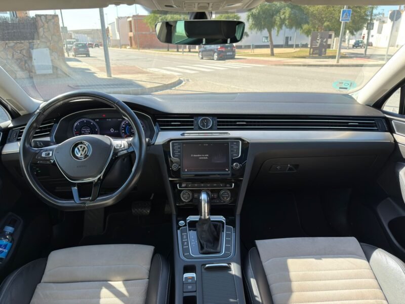 VOLKSWAGEN PASSAT VARIANT SPORT 2.0 TDI BMT DSG