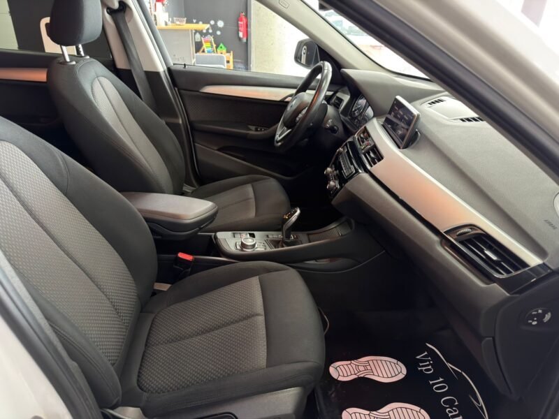 BMW X1 sDRIVE16d BUSINESS