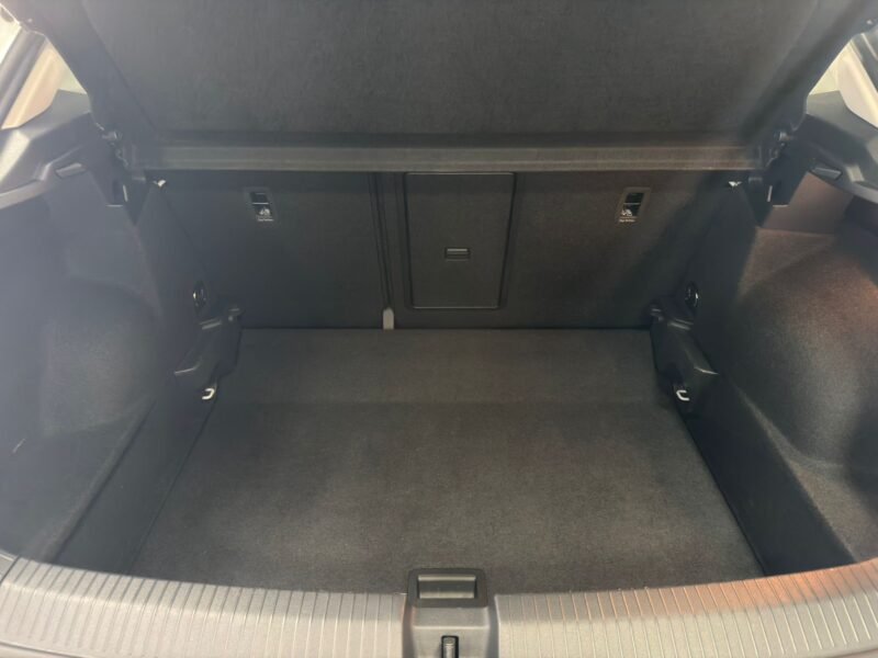 VOLKSWAGEN T-ROC LIFE 2.0 TDI