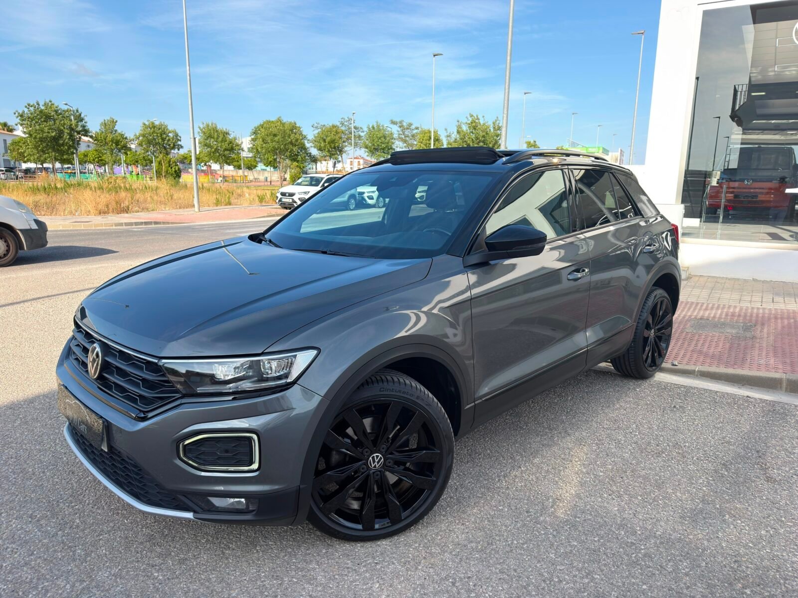 VOLKSWAGEN T-ROC R-LINE 2.0 DSG7 