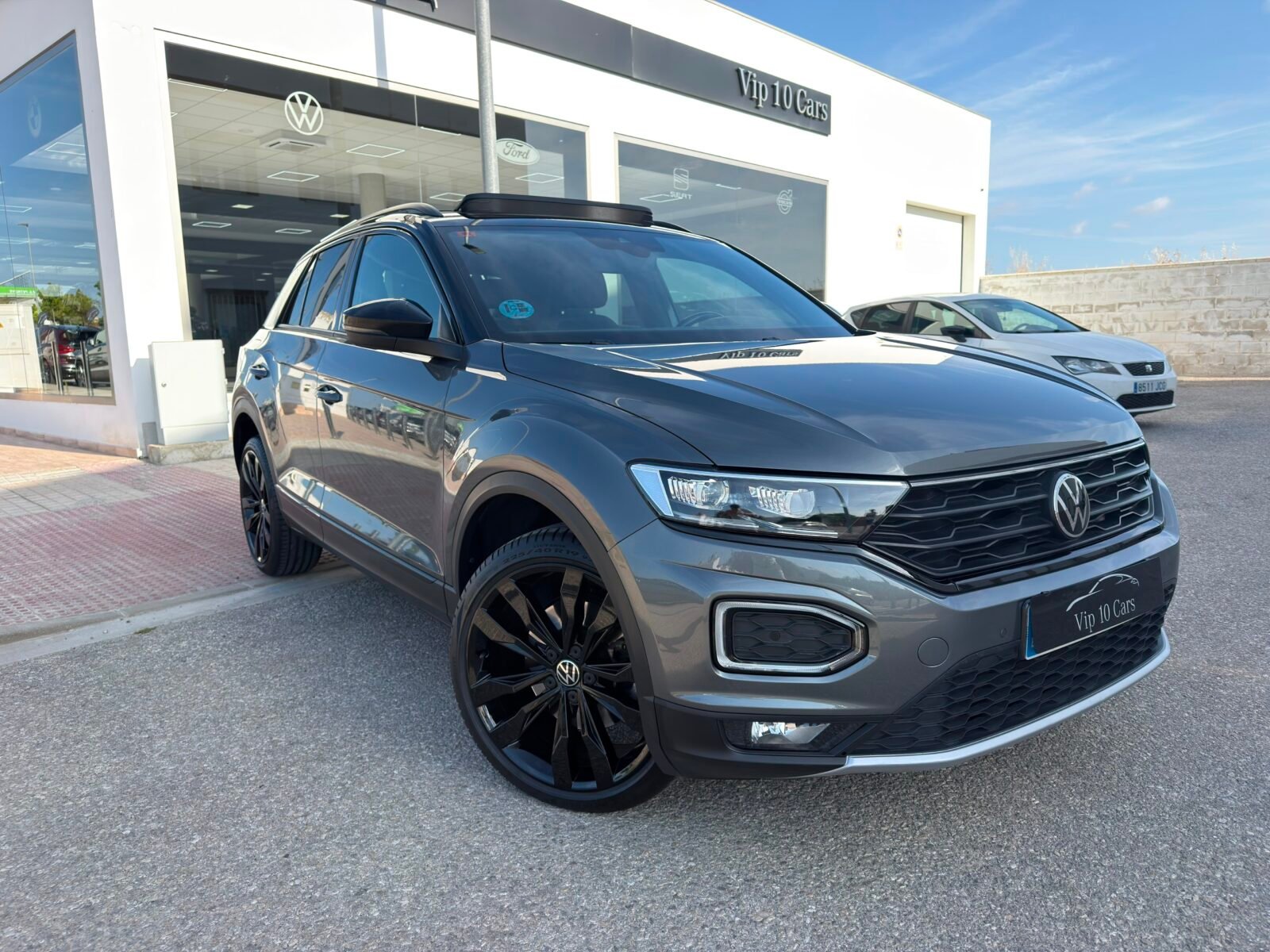 VOLKSWAGEN T-ROC R-LINE 2.0 DSG7 