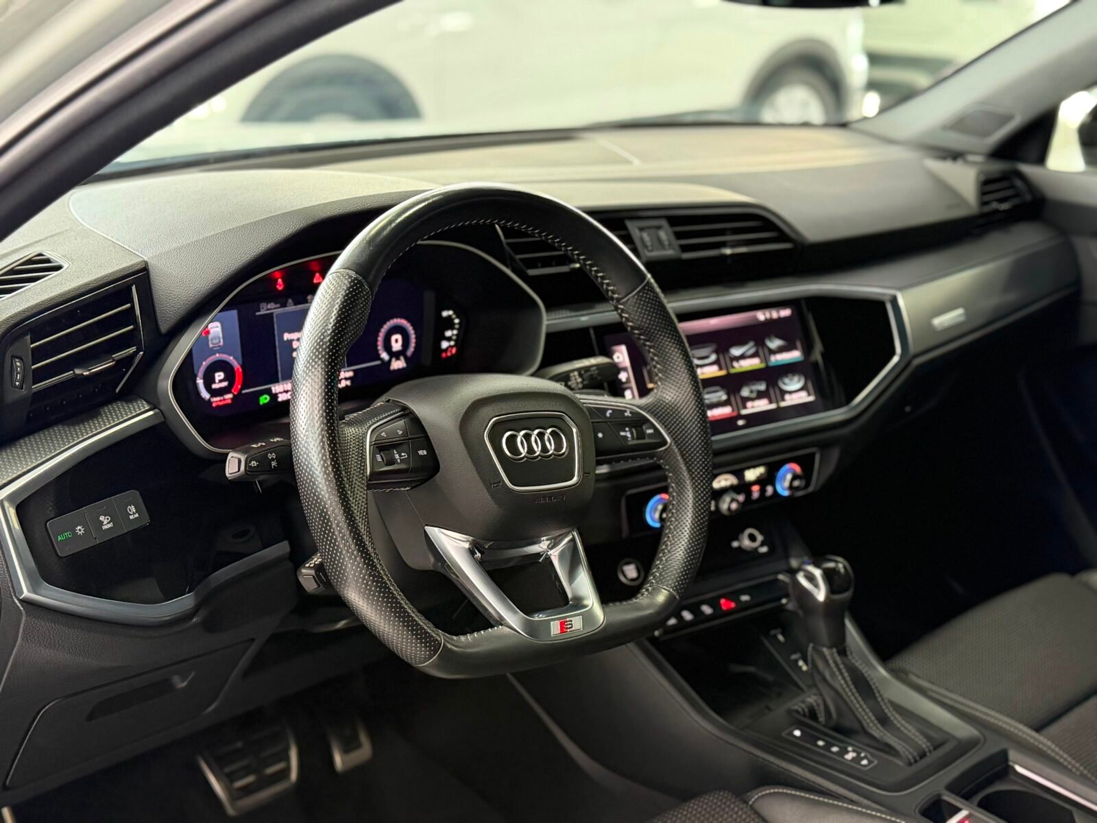 AUDI Q3 Sportback BLACK LINE 35 TDI QUATTRO S TRONIC