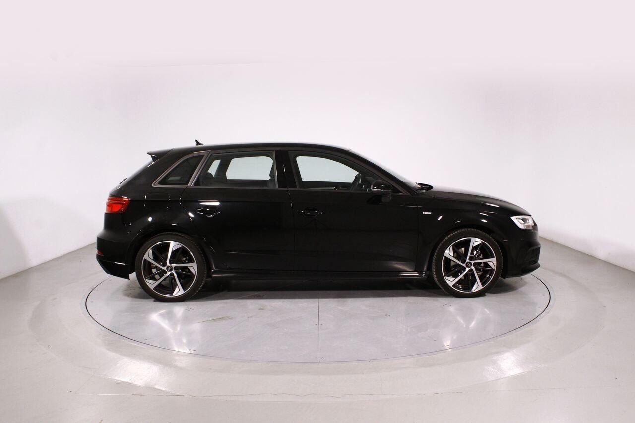 AUDI A3 Sline 30 TDI 85KW 116cv 