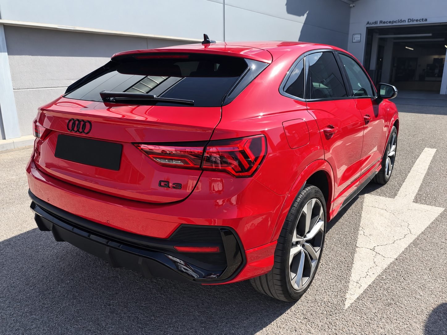 AUDI Q3 Sportback BLACK LINE .35 TDI S TRONIC