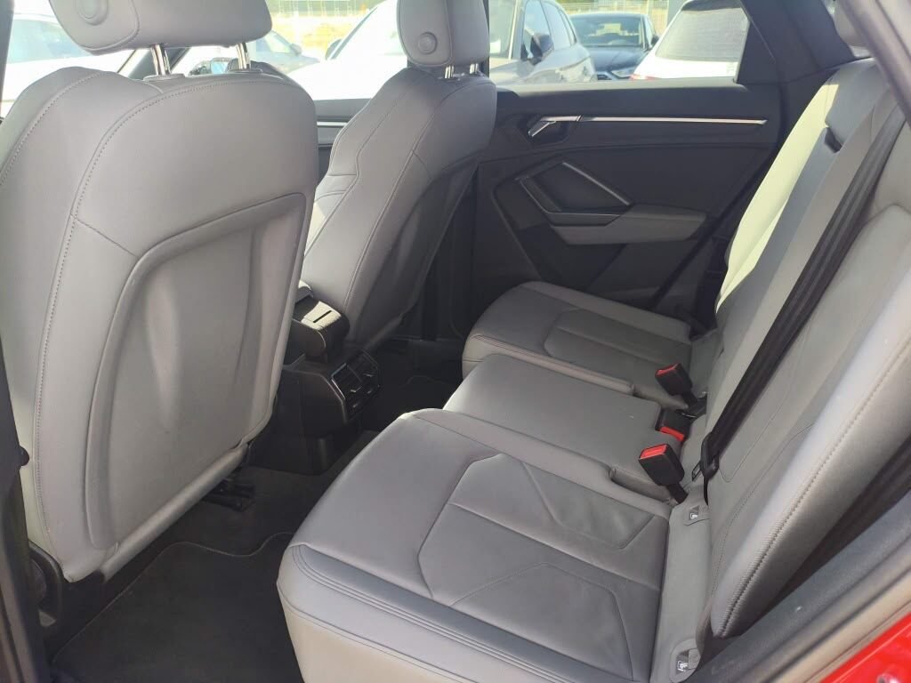 AUDI Q3 Sportback BLACK LINE .35 TDI S TRONIC
