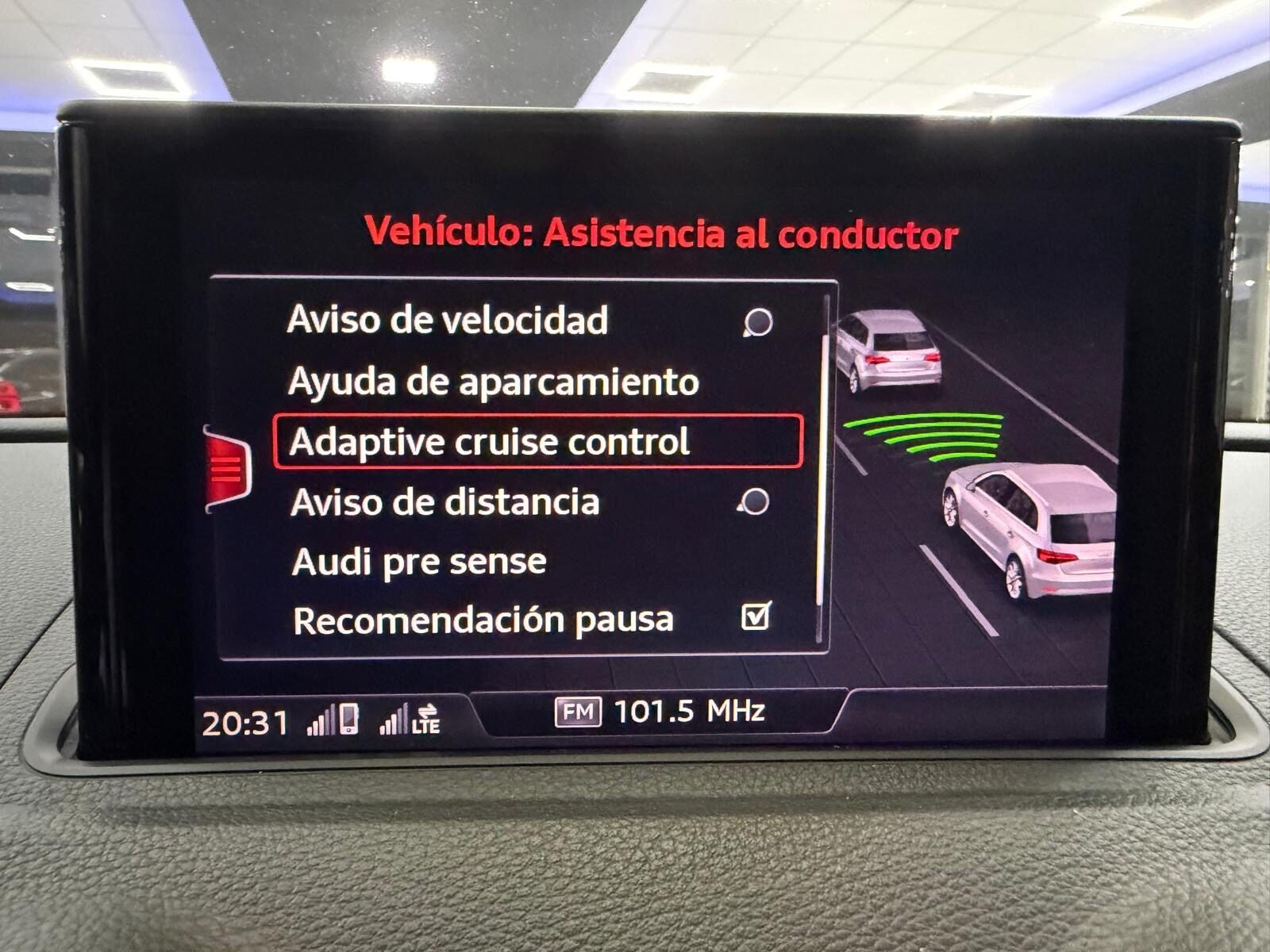 AUDI A3 Sline 30 TDI 85KW 116cv 