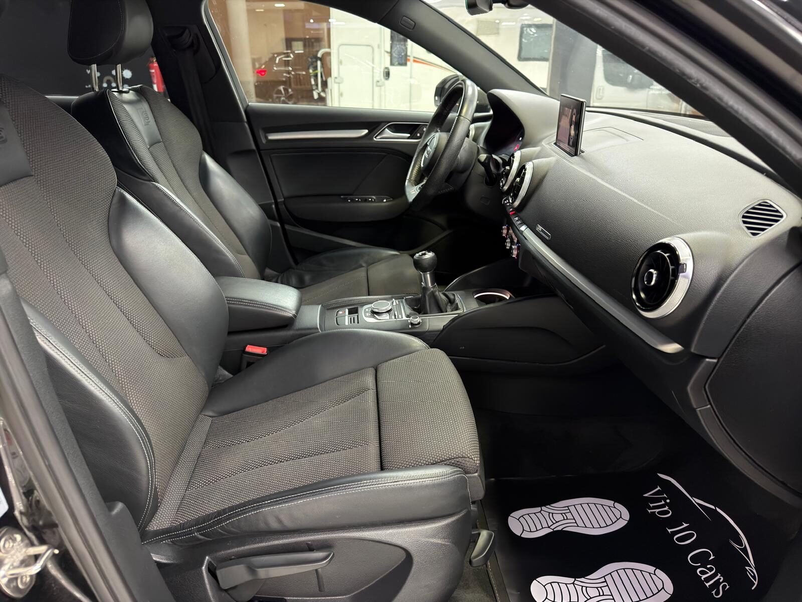 AUDI A3 Sline 30 TDI 85KW 116cv 