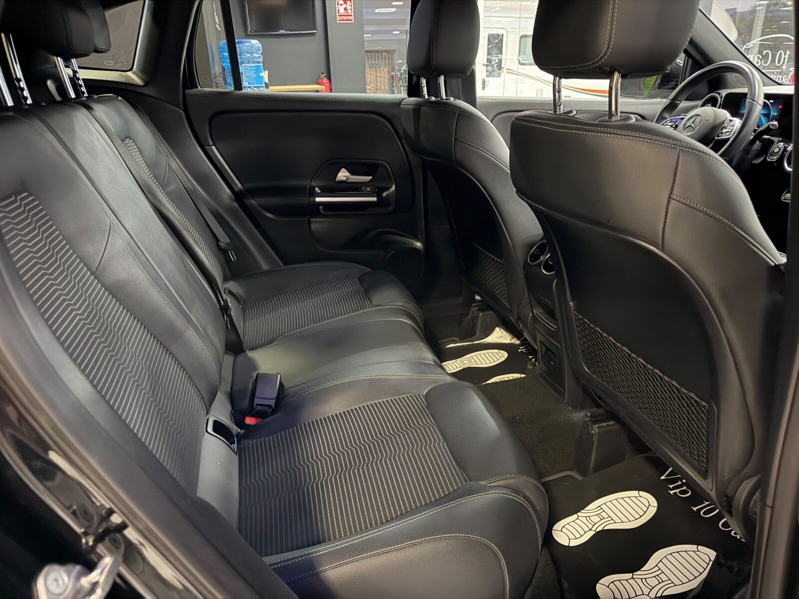 MERCEDES-BENZ GLA 250 e